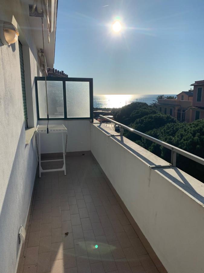 Casa Bianca 6 - Confortevole In Centro A โมเนเลีย ภายนอก รูปภาพ